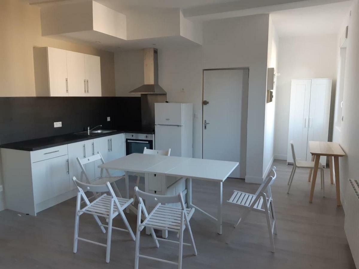 Guibert 17 F2 47 M2 Etage 1 Sweet